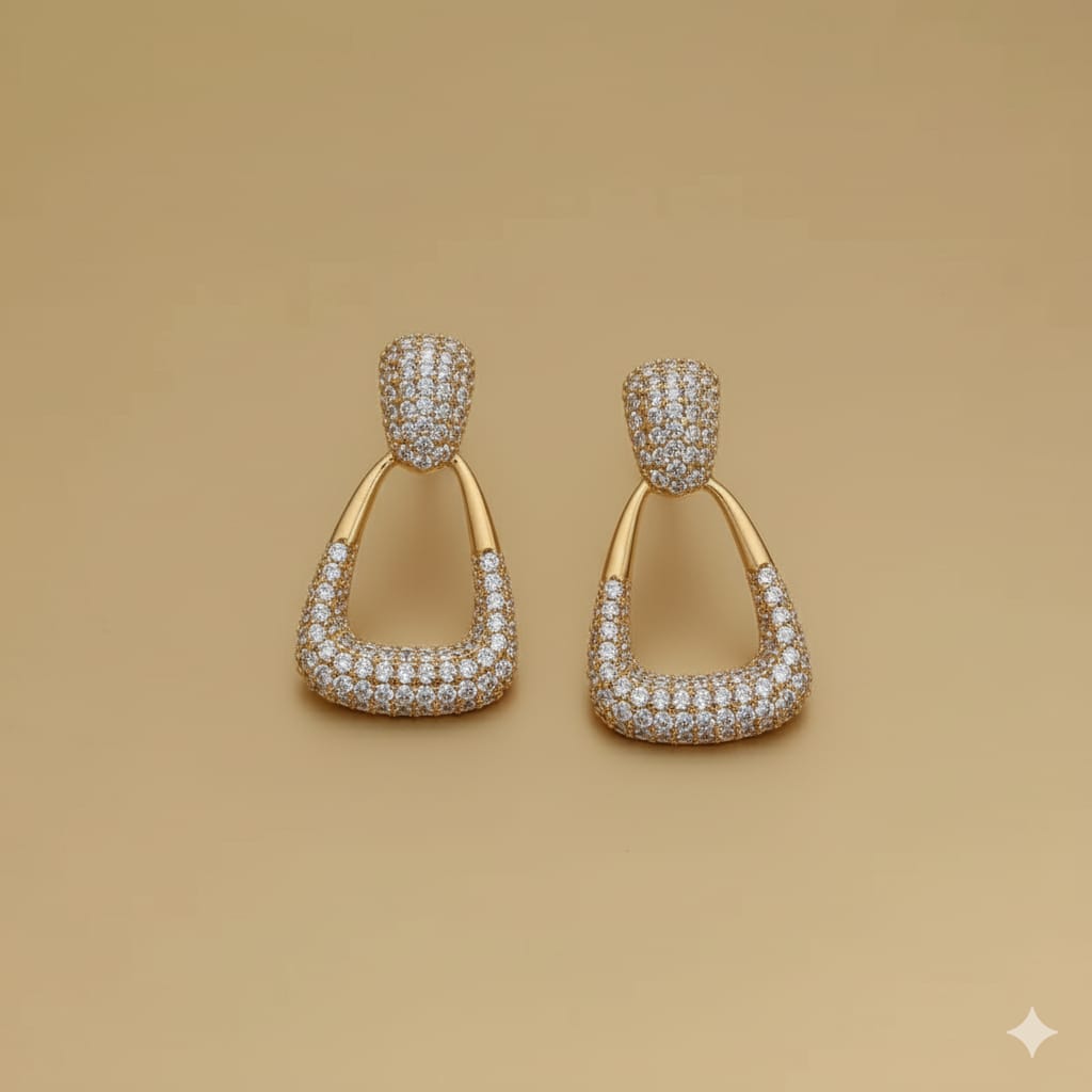 emerald green crystal square stud earrings: emerald green crystal square stud earrings: